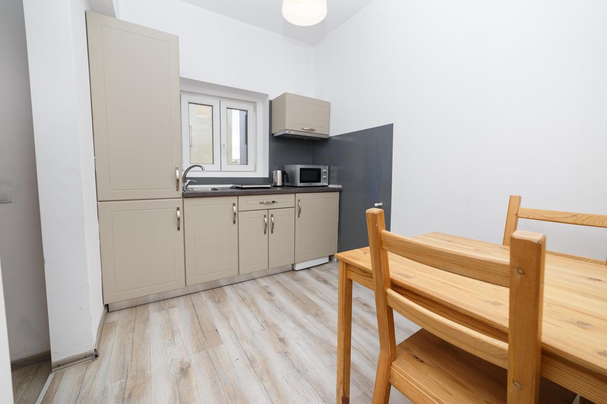 Color Apartments Old Town Center Букурещ Екстериор снимка