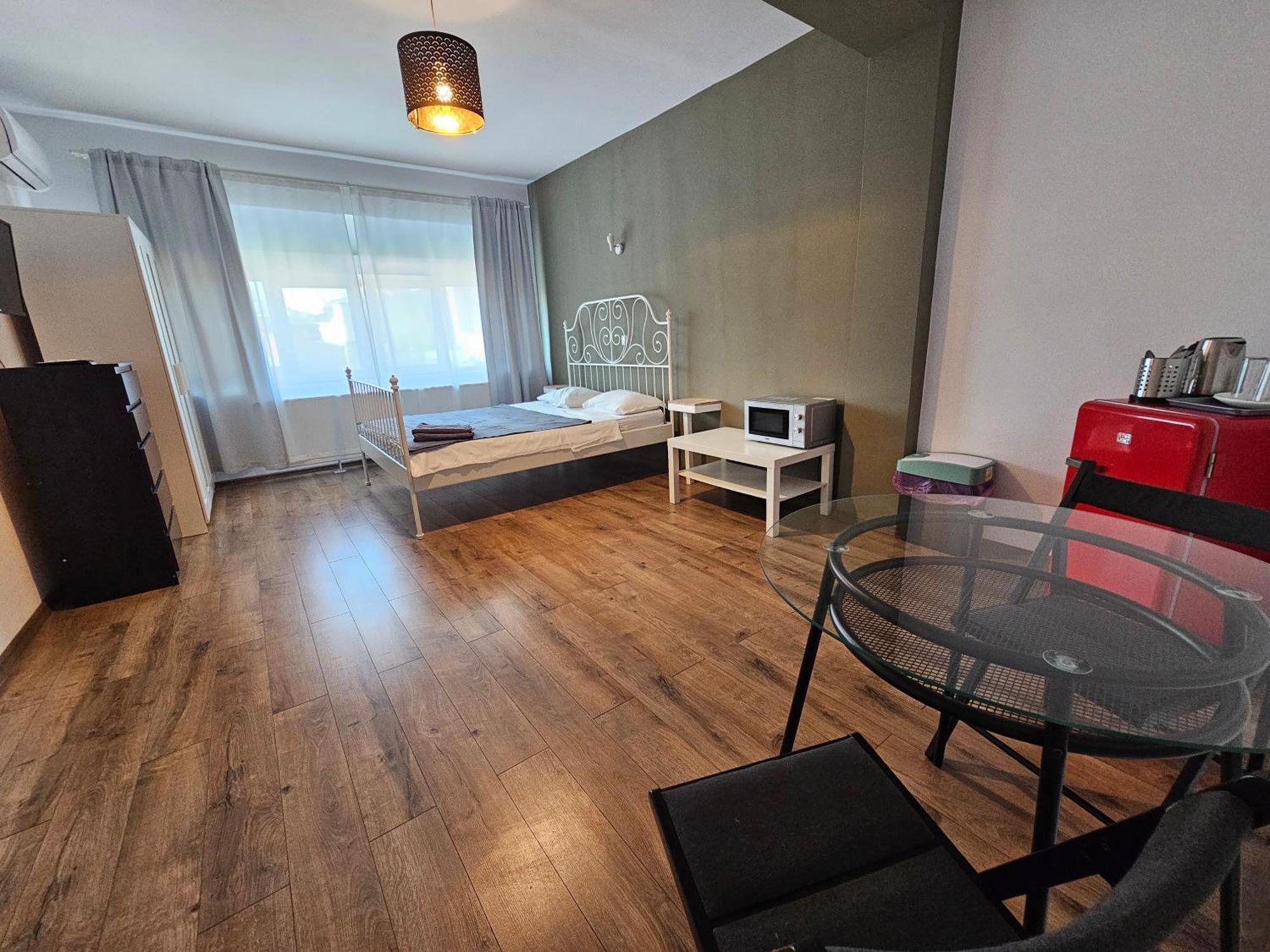 Color Apartments Old Town Center Букурещ Екстериор снимка