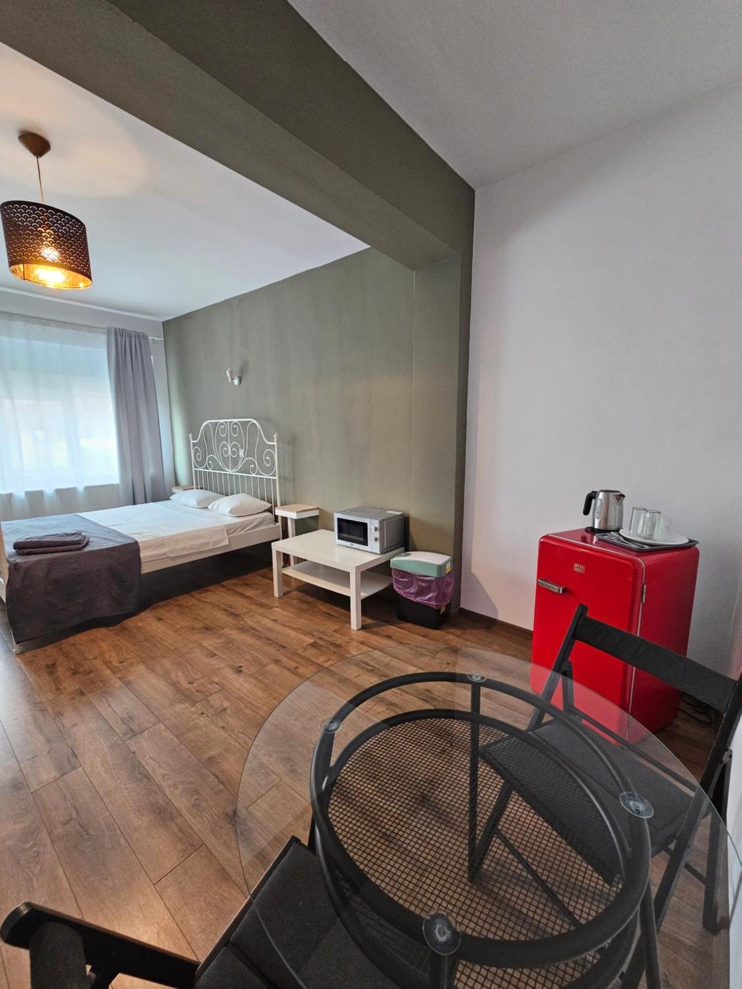 Color Apartments Old Town Center Букурещ Екстериор снимка